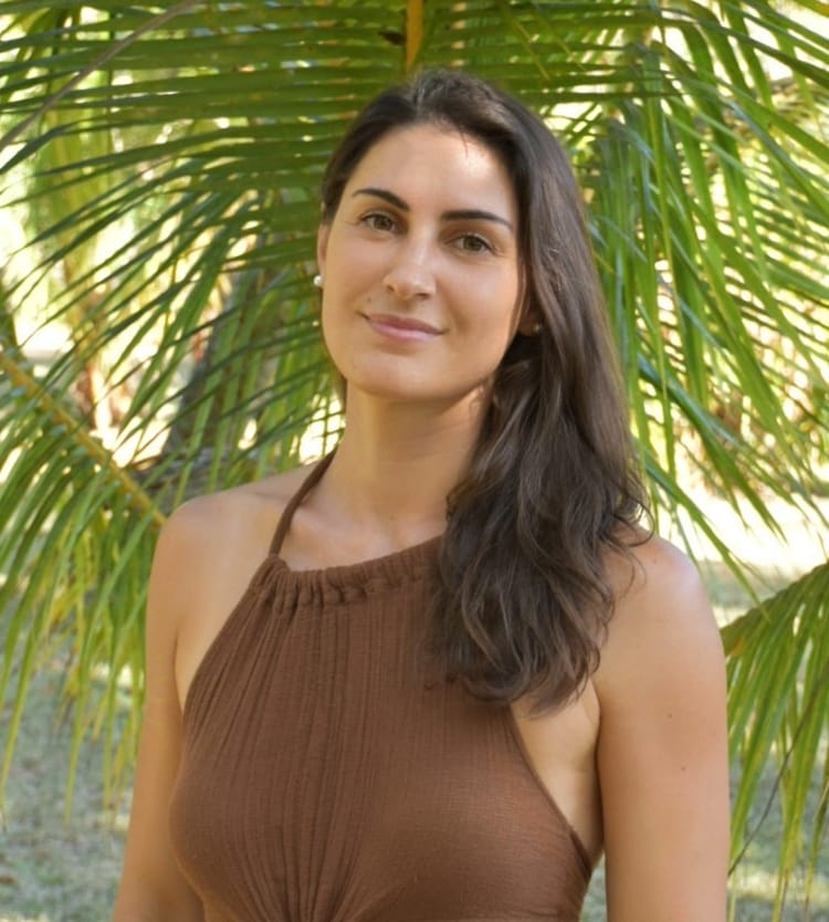 Claire Menguy